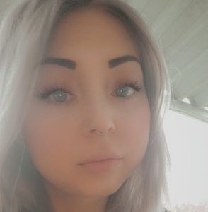 Meet your Posher, Ambrosia